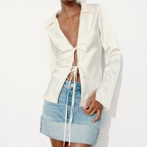 NWT Zara Ivory Satin Tie Front Flared Sleeve Collared Minimalist Blouse Medium
